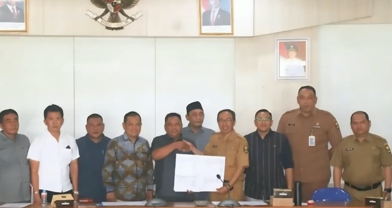 Banggar DPRD Kabupaten Sukabumi bersama TAPD Gelar Raker Bahas Penyempurnaan Raperda Perubahan APBD